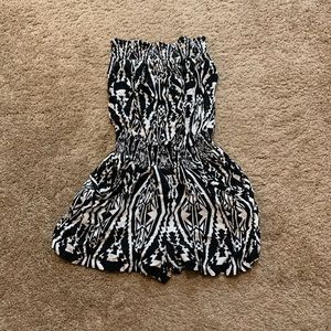 Black/White Geometric Print Romper